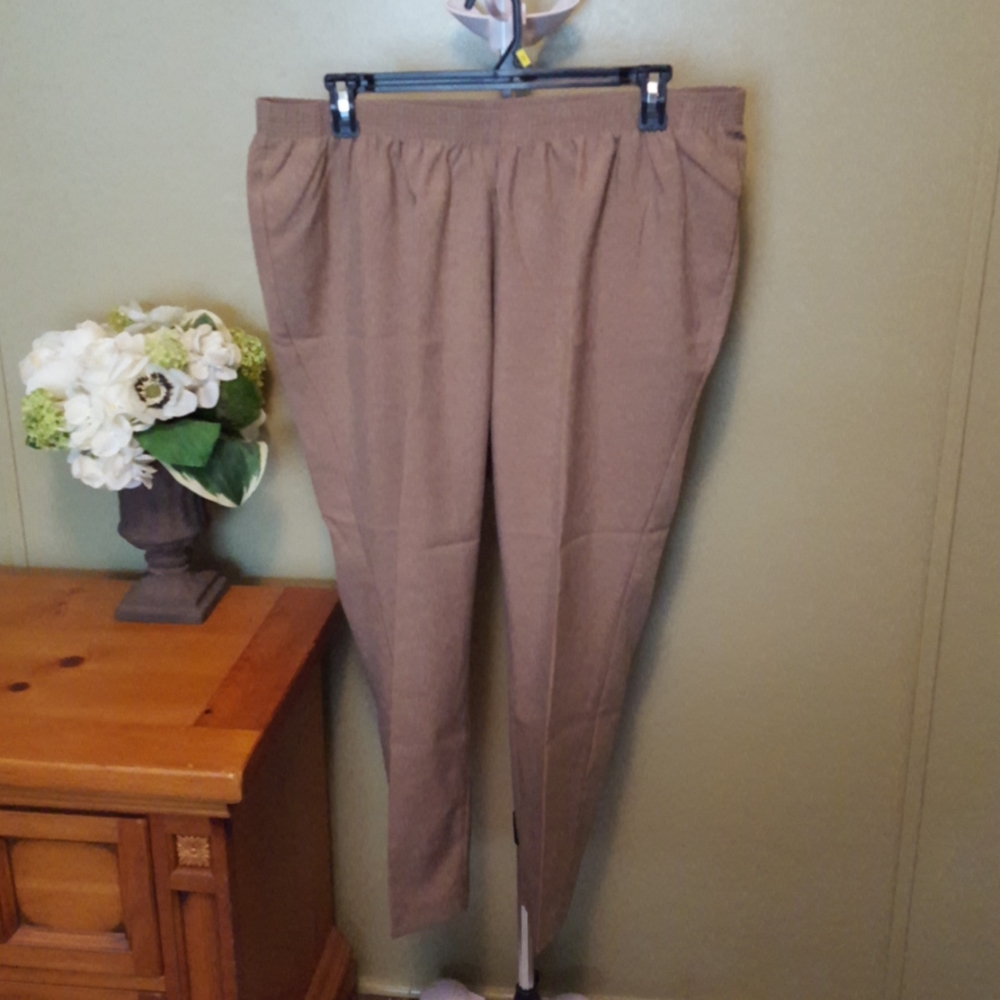 Woman's elastic waist slacks